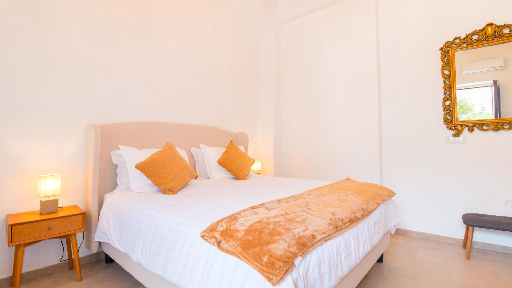 Depandance Eleonora-Luxury Home โอริสตาโน ภายนอก รูปภาพ